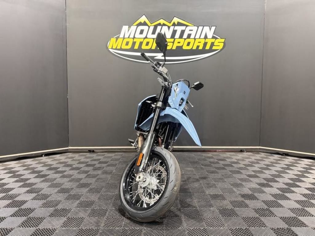 New Suzuki DRZ4SM 2025 for sale in Gadsden, Alabama - Boatzon.com