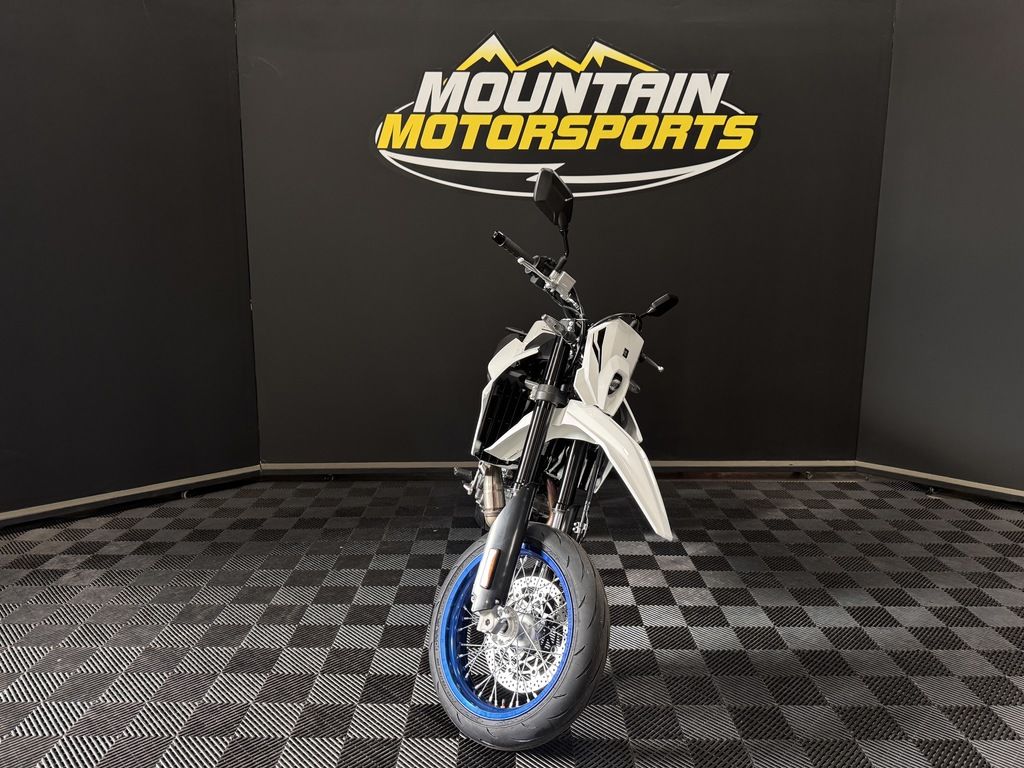 New Suzuki DRZ4SM 2025 for sale in Gadsden, Alabama - Boatzon.com