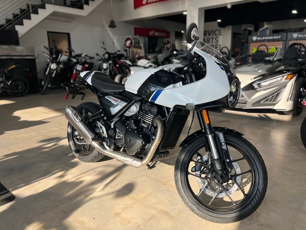 New Triumph Trident 800 Jet black 2026 for sale in Miami, Florida