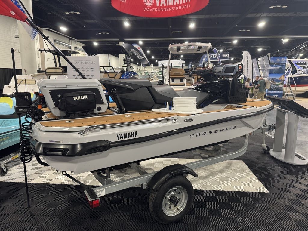 New YAMAHA CROSSWAVE 2026 for sale in Toms River, New Jersey