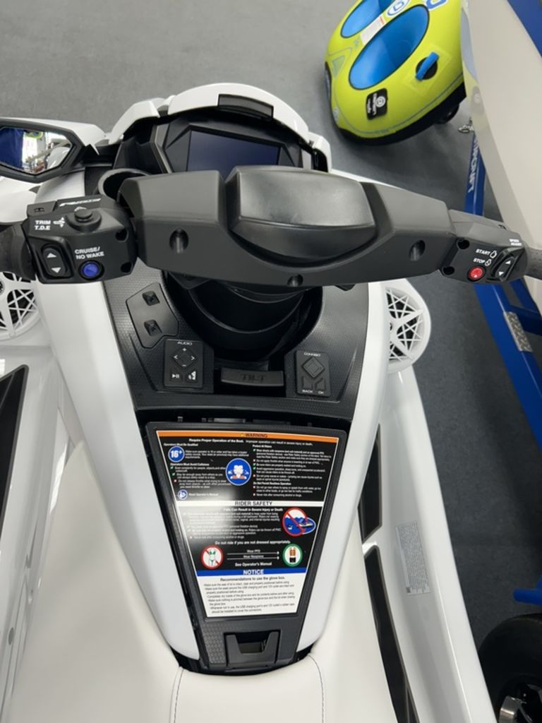 New Yamaha FX CRUISER SVHO wAUDIOWhite 2025 for sale in Houghton