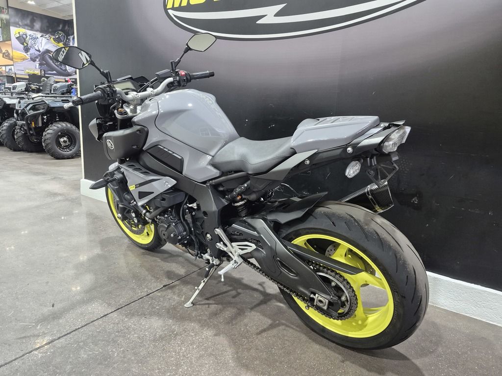 Used Yamaha FZ10 2017 for sale in Gadsden, Alabama - Boatzon.com