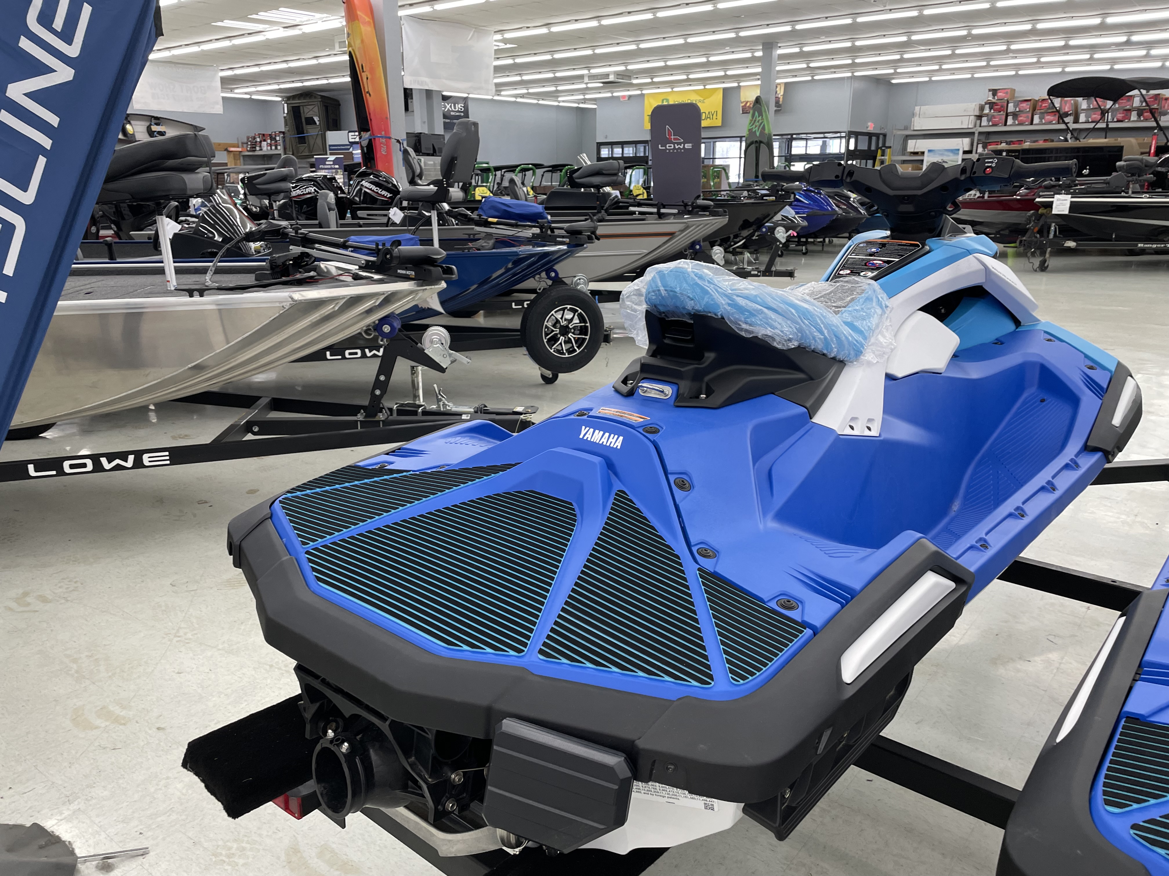 New Yamaha WaveRunner JetBlaster DLX 2Up 2026 for sale in Marietta New Yamaha WaveRunner JetBlaster DLX 2Up 2026 for sale in Marietta