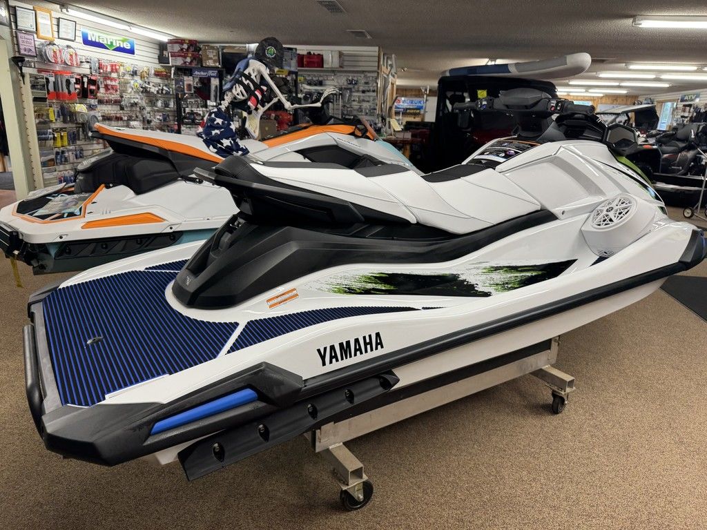 New Yamaha WaveRunners VX Deluxe with Audio 2026 for sale in