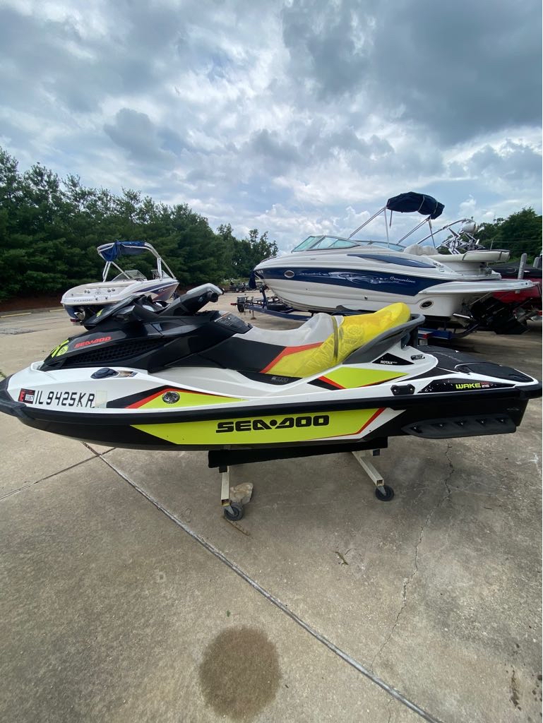 Used SeaDoo Wake Pro 215 2014 for sale in Springfield, Illinois