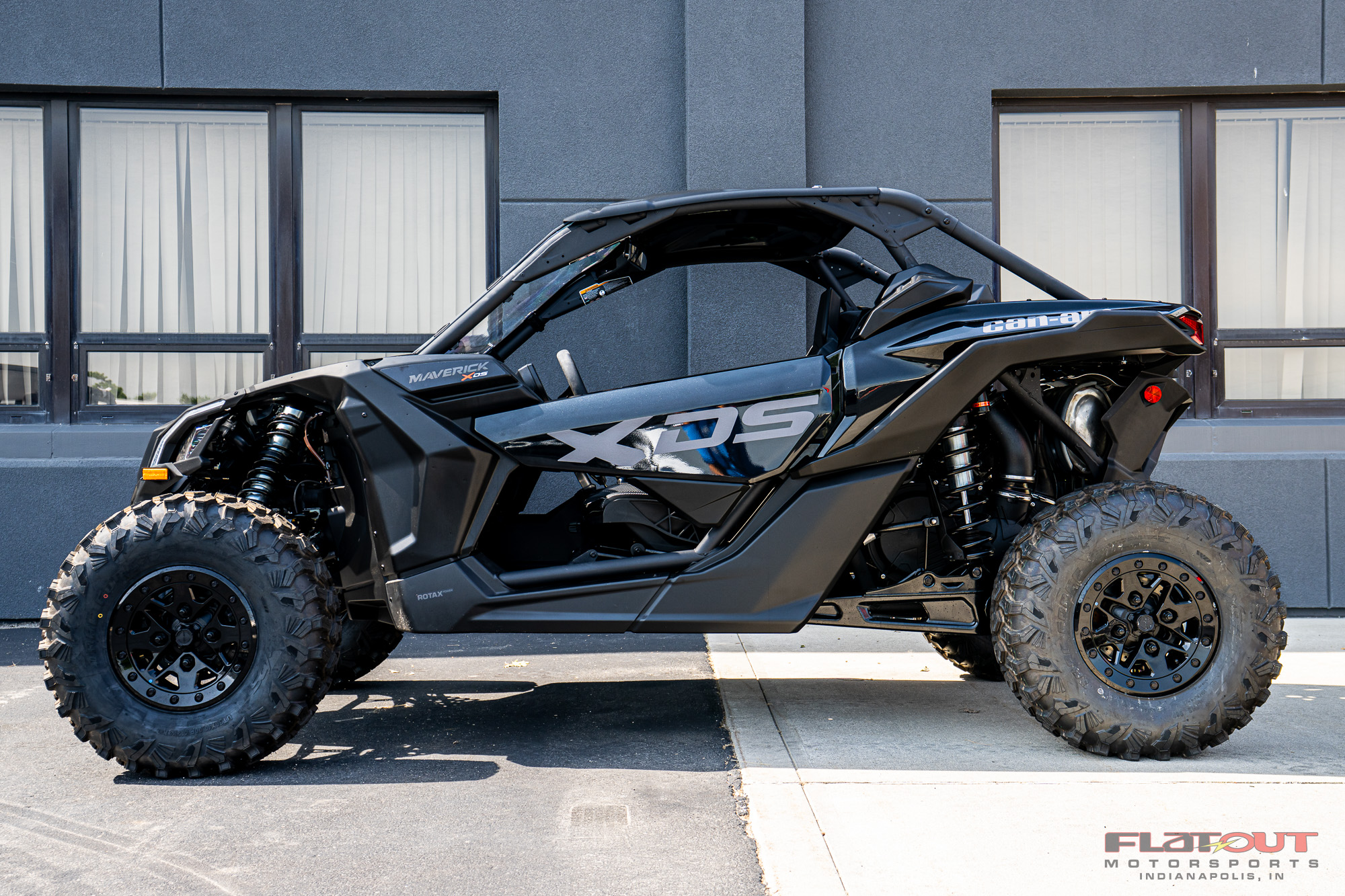 New CanAm MAVERICK X3 Xds TURBO RR SMARTSHOX DEMO WAR 063026 2025