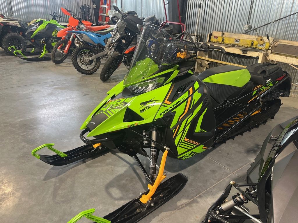 Used Arctic Cat® M 8000 Hardcore Alpha One 154300 Push