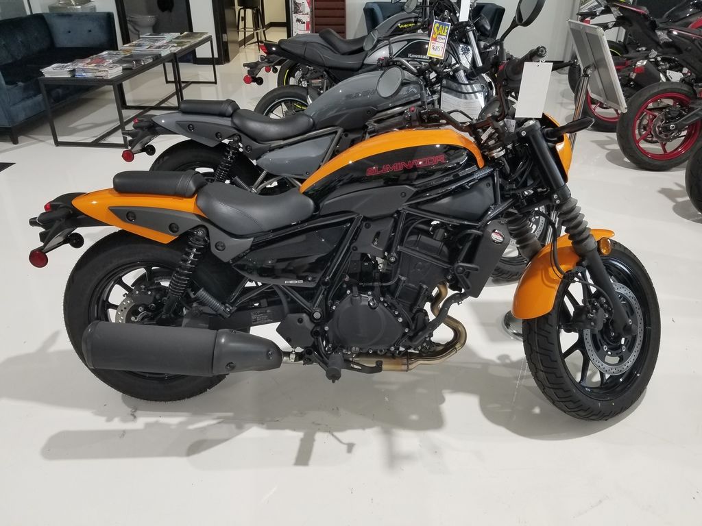 たろうページ 2025 Kawasaki Ninja® ZX™-6R ABS | Crossroad Powersports