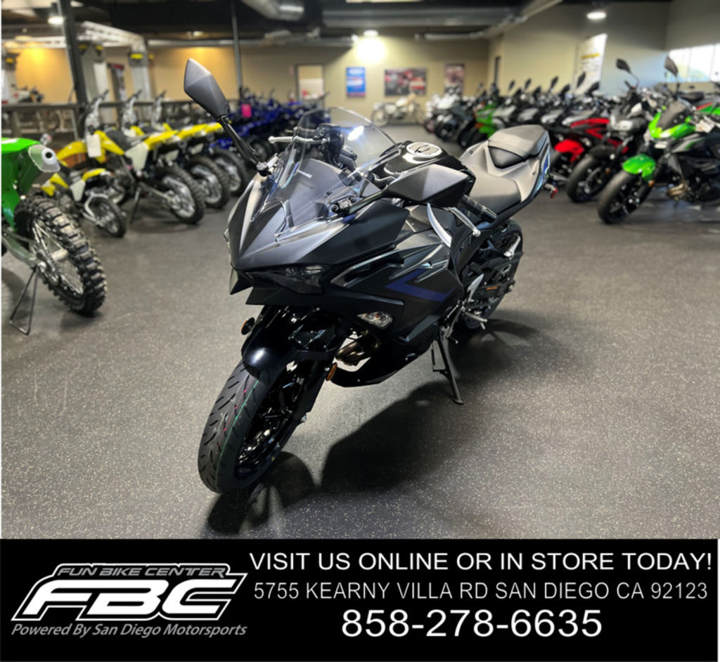 New Kawasaki Ninja 500 ABS Metallic Flat Spark BlackMetallic Spark