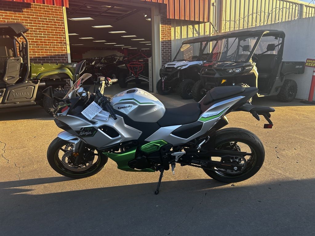 rrr New Kawasaki Ninja ZX10R KRT Edition 2025 for sale in Broken