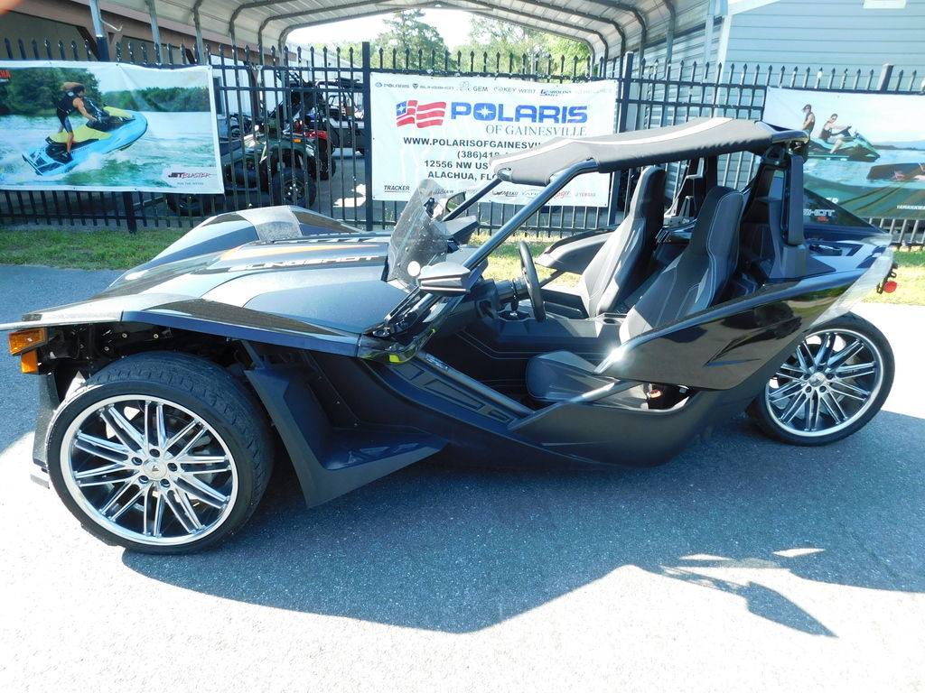 Used Polaris Slingshot® SL Black Pearl 2017 for sale in Alachua