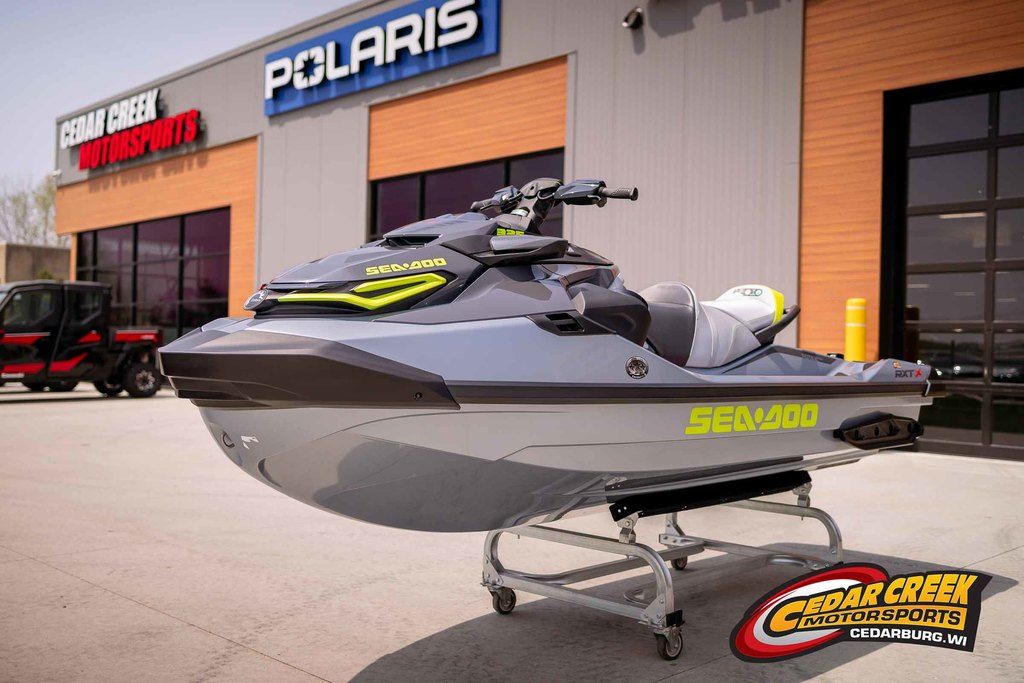 New Sea-Doo RXTX 325 Ice Metal Manta Green 2025 for sale in