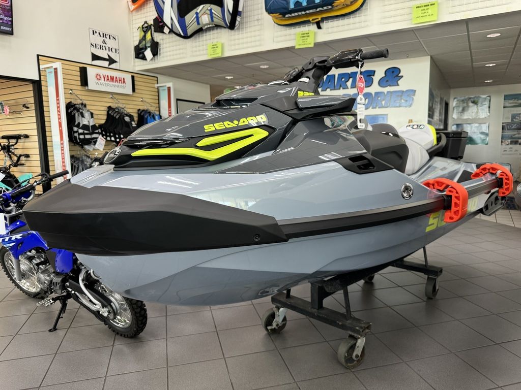 憧れの NINJA Kawasaki New ZX4RR tracy in sale for 2025 ABS ウエイトトレーニング