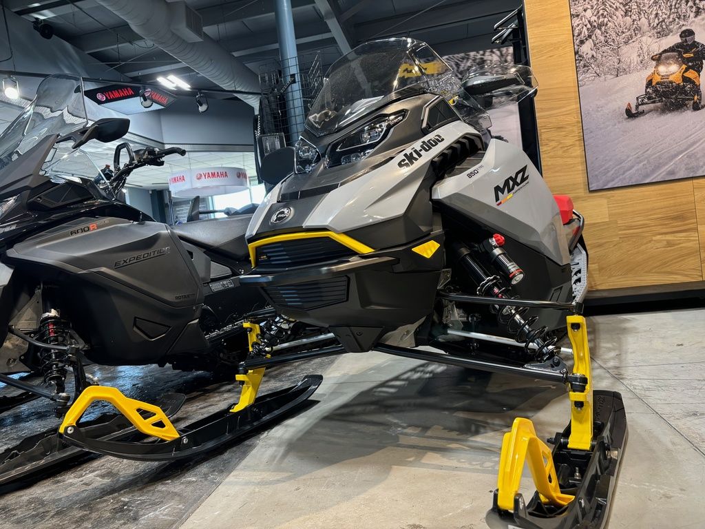 New Ski-Doo MXZ Adrenaline with Blizzard Package 850 ETEC 129 Ice