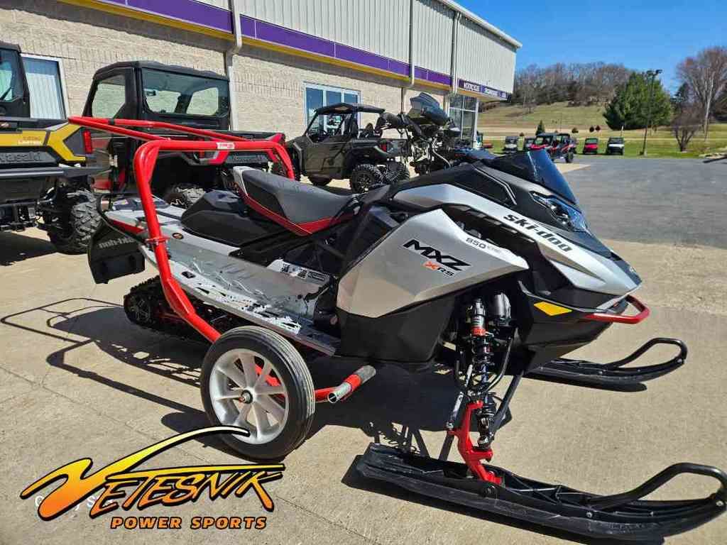 ski-doo-mxz-xrs-rotax-850-etec