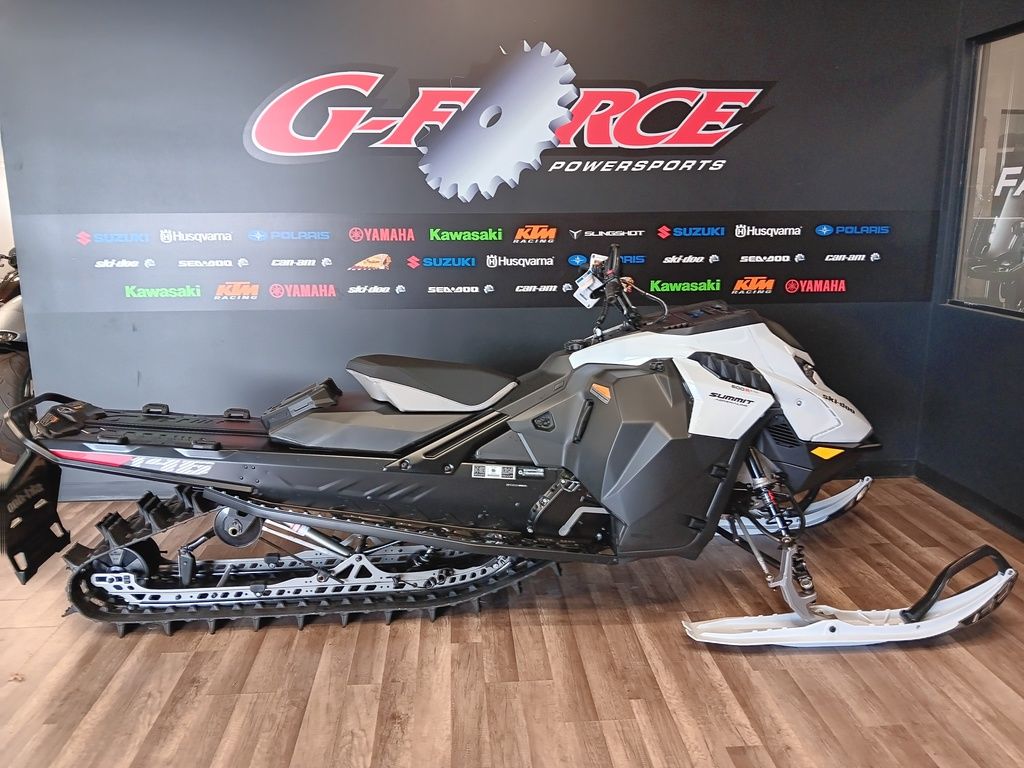 エルセーヌ　ソン デュ ボー 600ST 2026 Ski-Doo Expedition LE 600R E-TEC ES Silent Cobra WT 1.5