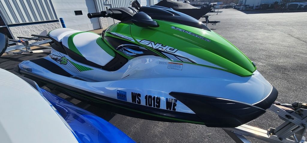 2016年YAMAHA fzs svho 2016 Yamaha FX SVHO | Spectra Power Sports